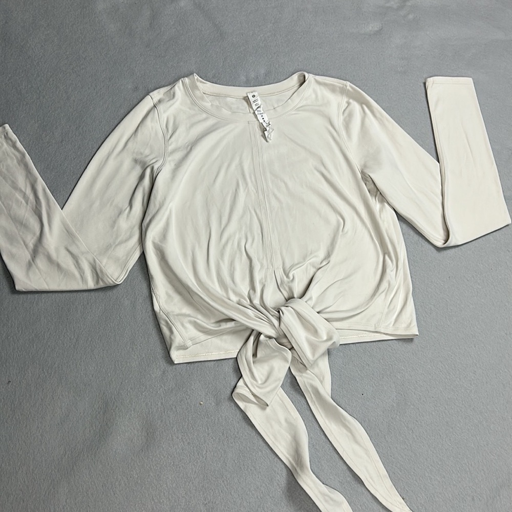 Lululemon gather and tie   Long Sleeve Shirt